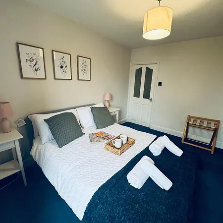 Belle Vue - 2 Bedrooms - Sleeps 4 * סנט ביז