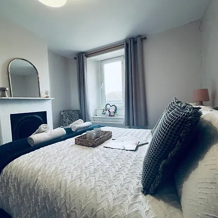 Belle Vue - 2 Bedrooms - Sleeps 4 Apartman *
